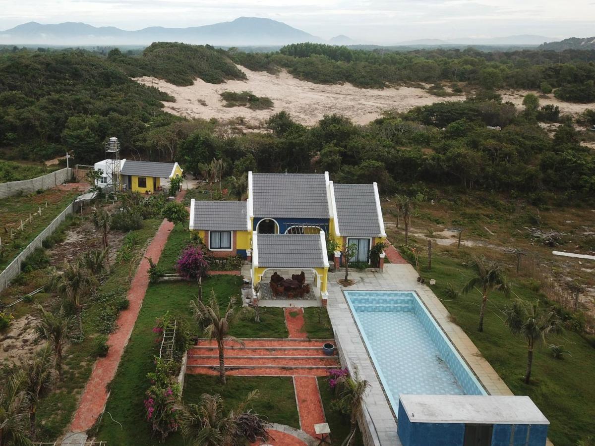 Thuyen Thung Homestay Pho Tri Esterno foto